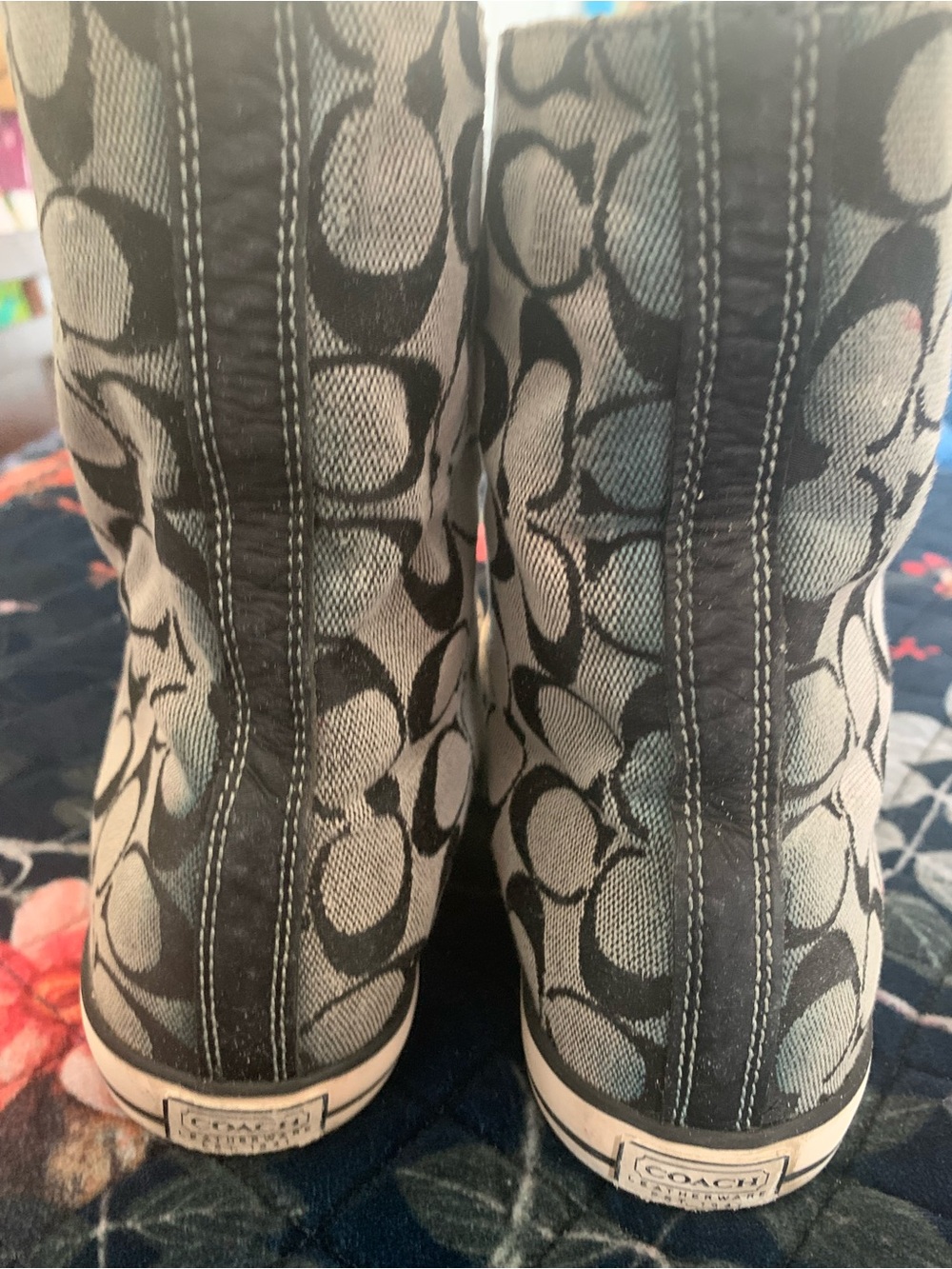 Coach Y2K Bonney Gray Signature High-Top Sneakers with White Laces - Picture 5 of 6